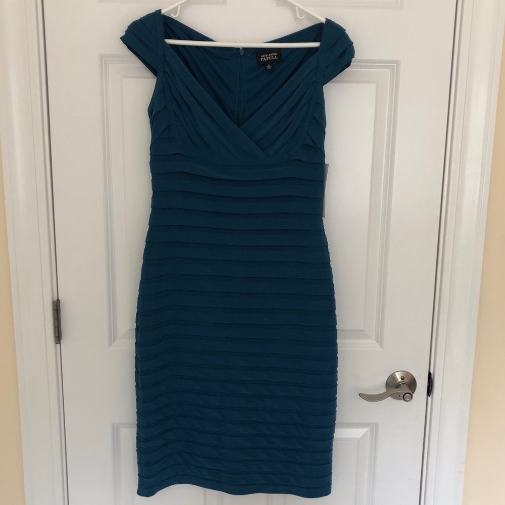 NWT Adrianna Papell Dress